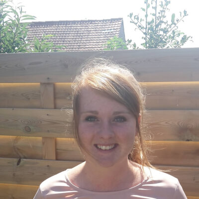 Van Overmeiren, Coralie Coralie Van Overmeiren