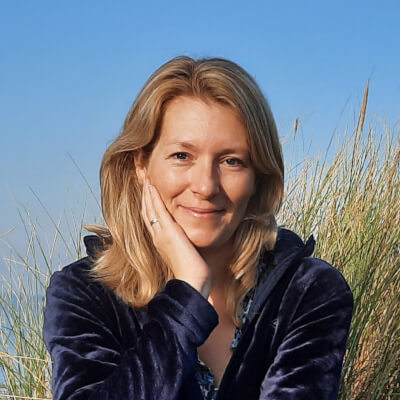 Van Santvoort, Kathy Kathy Van Santvoort