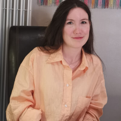 Reynders, Sarah Sarah Reynders
