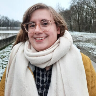 Messiaen, Kelly Kelly Messiaen