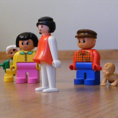 Kennismaking: "Werken met de taal van de duplo poppen" Kennismaking: "Werken met de taal van de duplo poppen"
